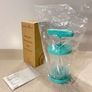 New! Unopened, Whipped Cream Maker - Pampered Chef *Brilliant kitchen gadget!